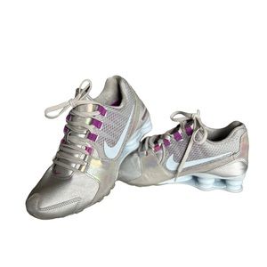 Nike Shox womens Sz 8- Gray metallic lilac